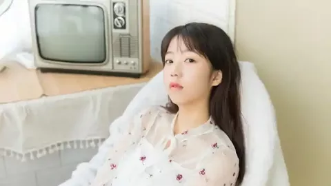 3女孩将房子住包浆欠费跑路